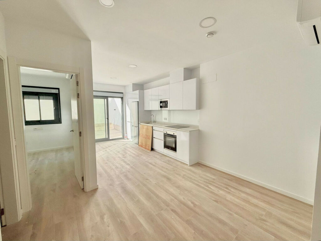 Middle Floor Apartment Fuengirola Málaga - image 21