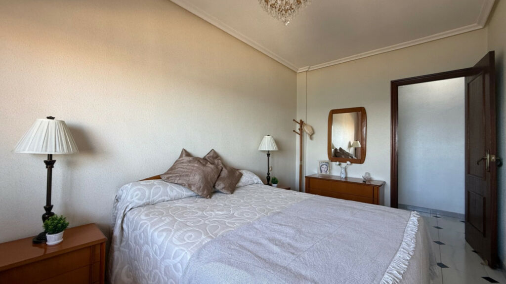 Ground Floor Apartment Torrevieja Alicante - image 21