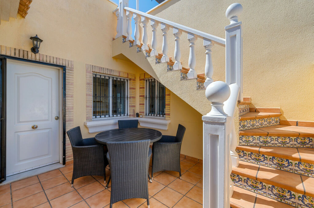Penthouse Villamartin Alicante - image 21