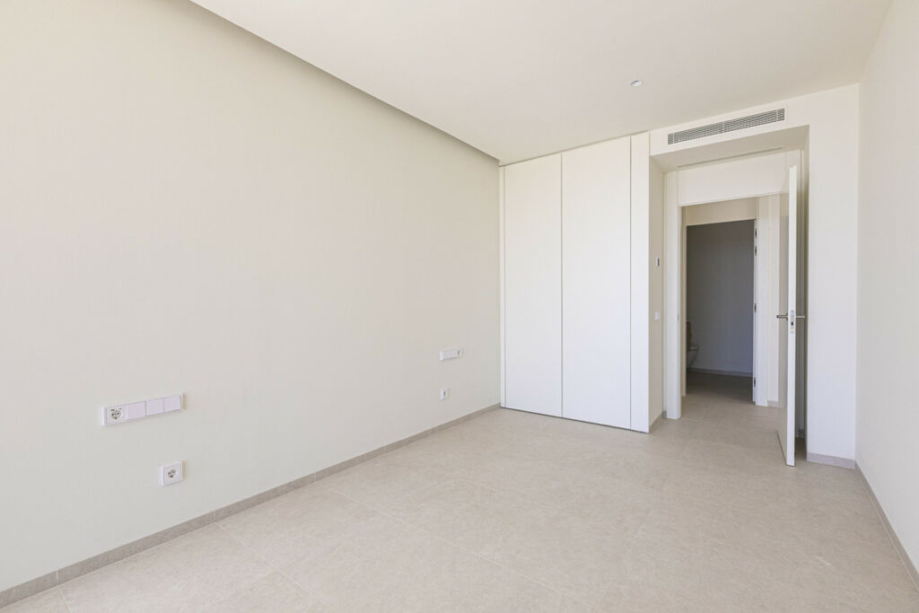 Middle Floor Apartment Benahavís Málaga - image 21