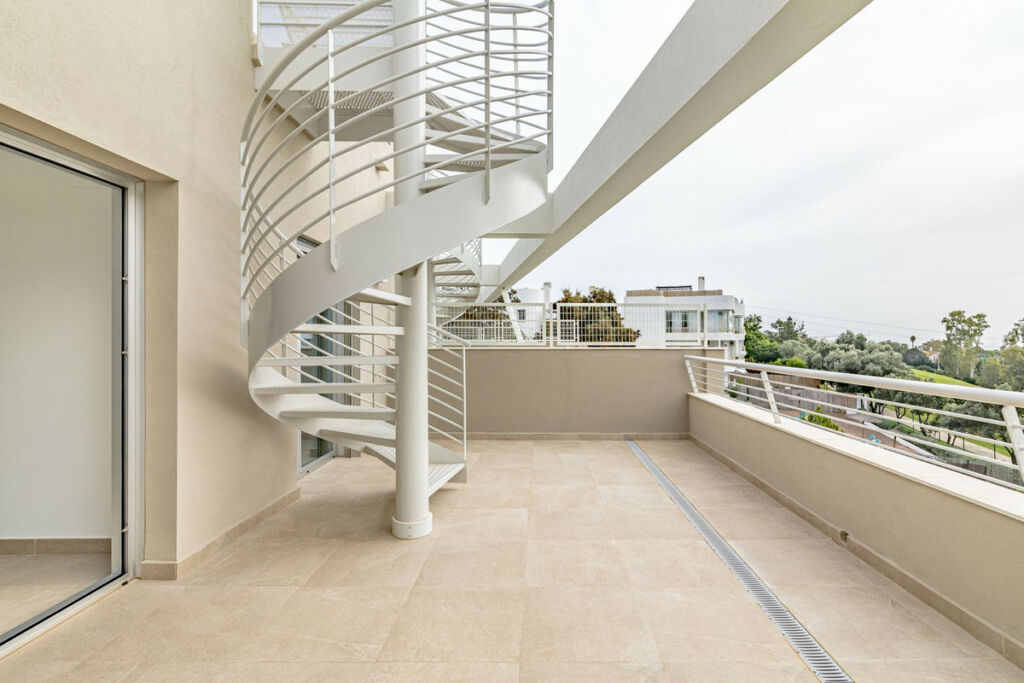 Penthouse Estepona Málaga - image 21