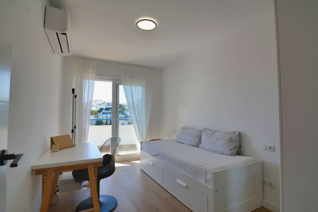 Middle Floor Apartment Torreblanca Málaga - image 21
