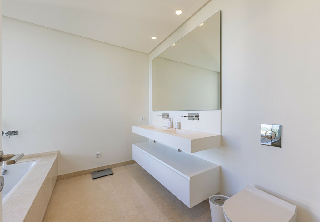 Middle Floor Apartment Benahavís Málaga - image 21