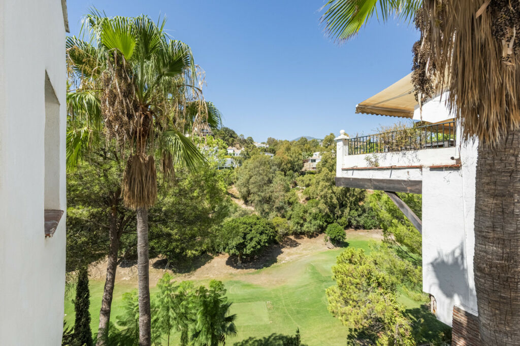 Middle Floor Apartment La Quinta Málaga - image 21