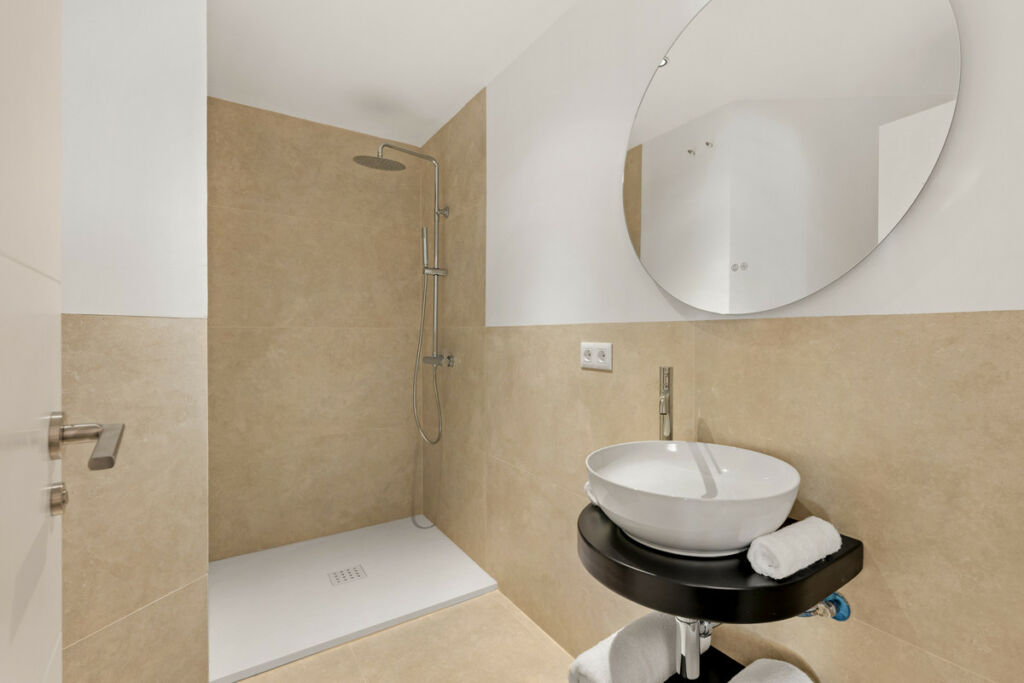 Duplex Nueva Andalucía Málaga - image 21