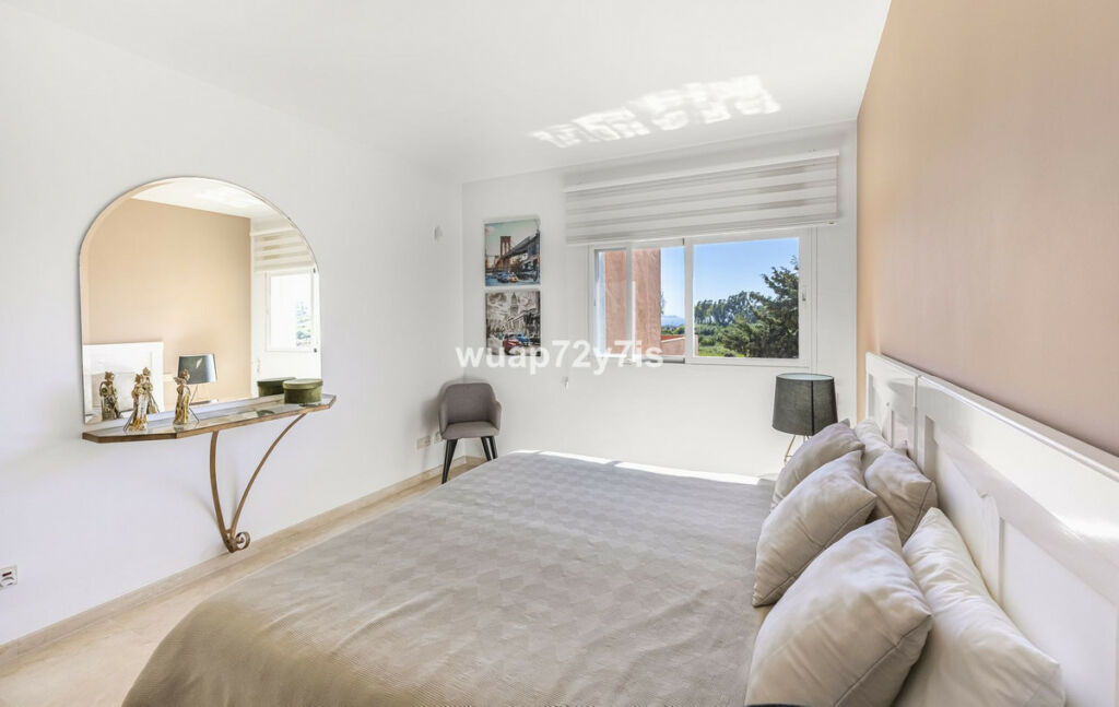 Penthouse Estepona Málaga - image 21