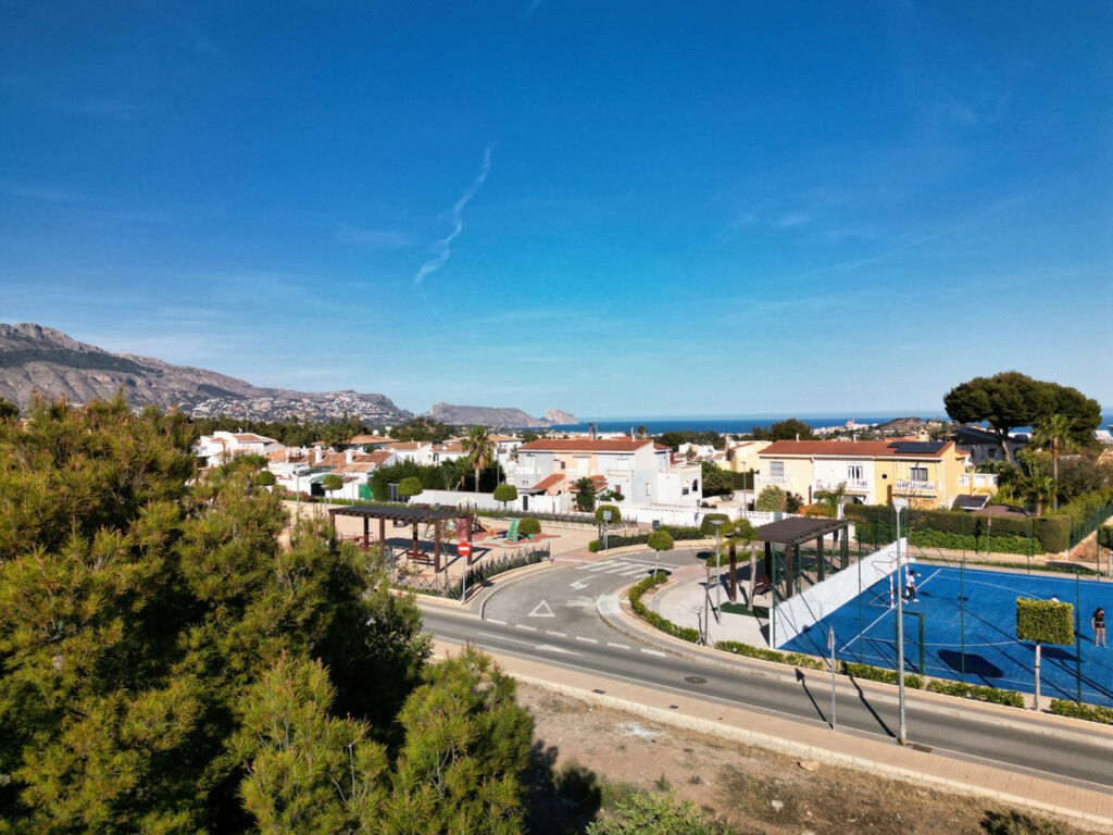 Ground Floor Apartment La Nucia Alicante - image 20