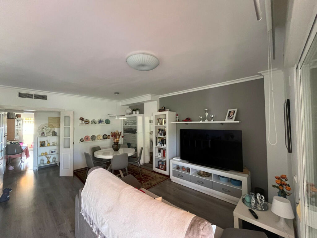 Penthouse Torrequebrada Málaga - image 20