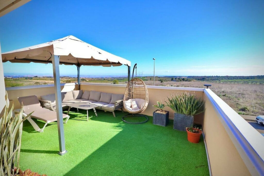 Detached Villa San Miguel de Salinas Alicante - image 21