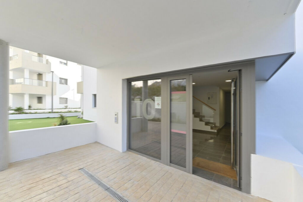 Middle Floor Apartment Benalmadena Málaga - image 20