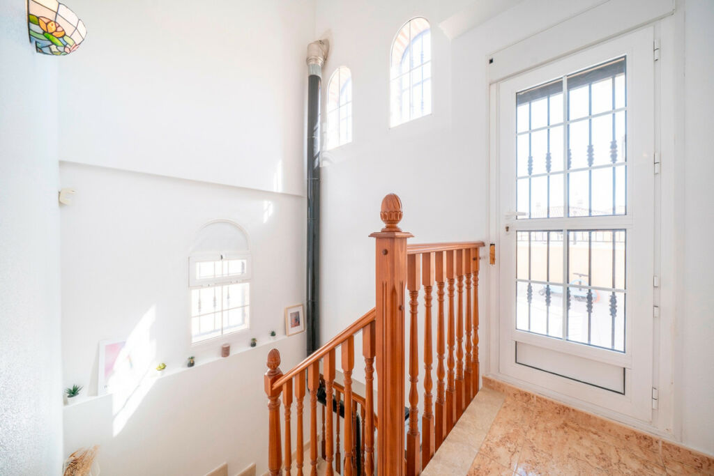 Townhouse Guardamar del Segura Alicante - image 21