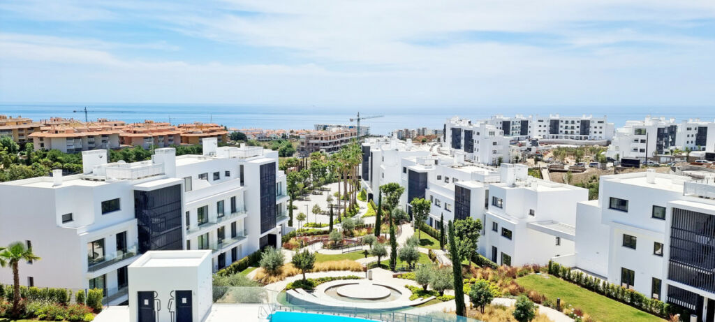 Penthouse Fuengirola Málaga - image 21