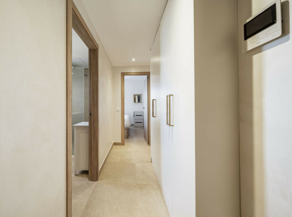 Middle Floor Apartment Estepona Málaga - image 21