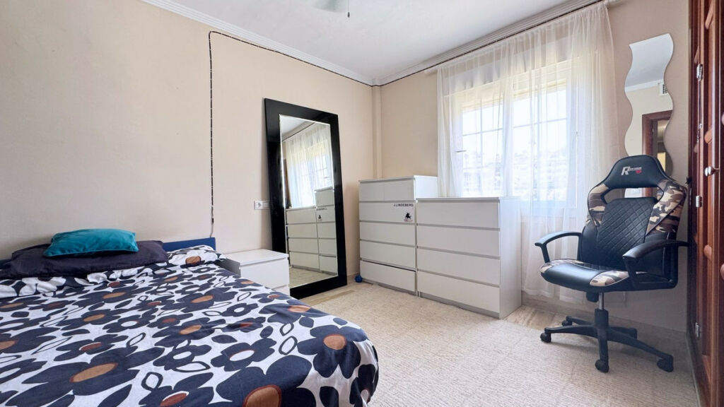 Townhouse Calahonda Málaga - image 21