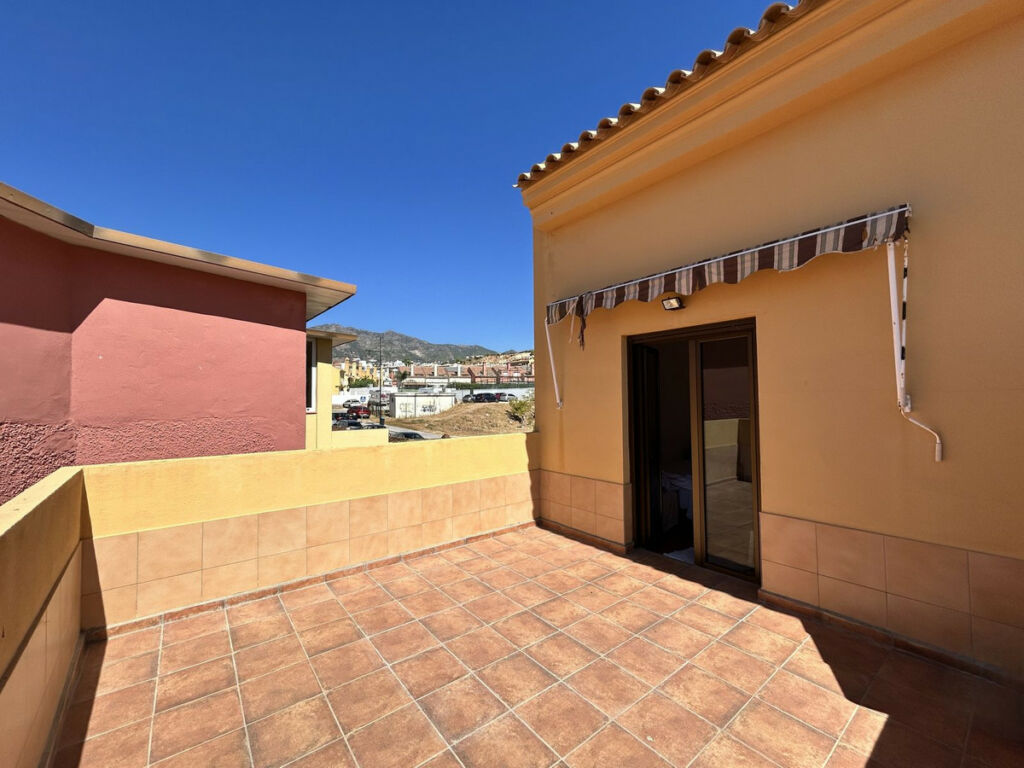 Semi-Detached House Fuengirola Málaga - image 21