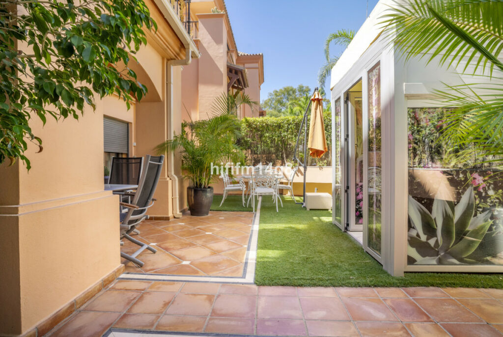 Ground Floor Apartment Puerto Banús Málaga - image 22