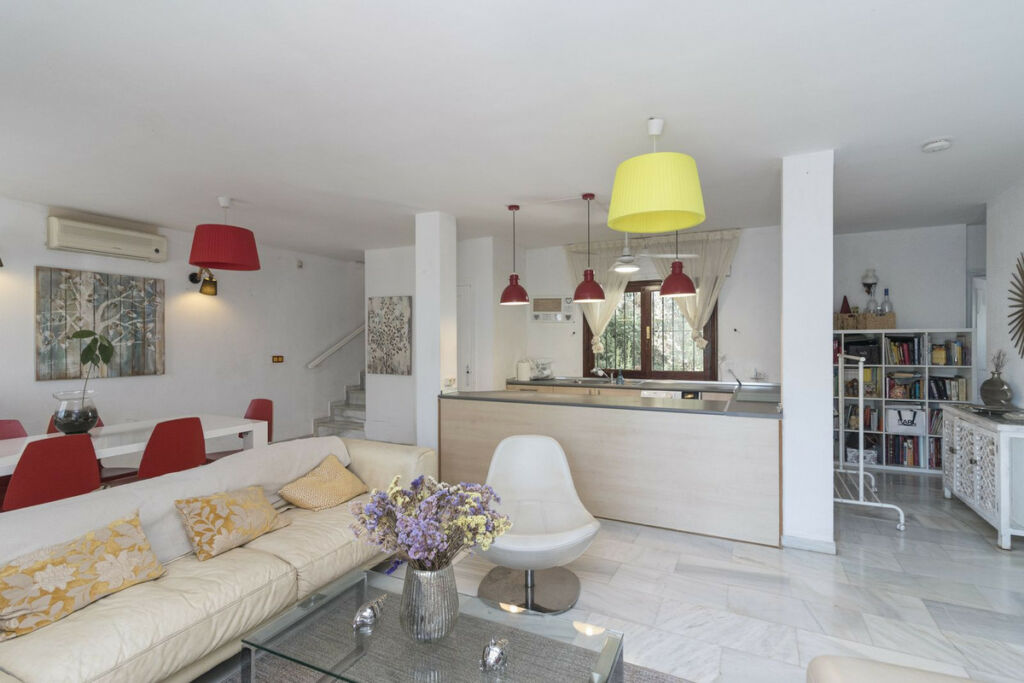 Detached Villa El Rosario Málaga - image 22