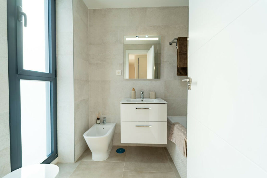 Middle Floor Apartment Fuengirola Málaga - image 22
