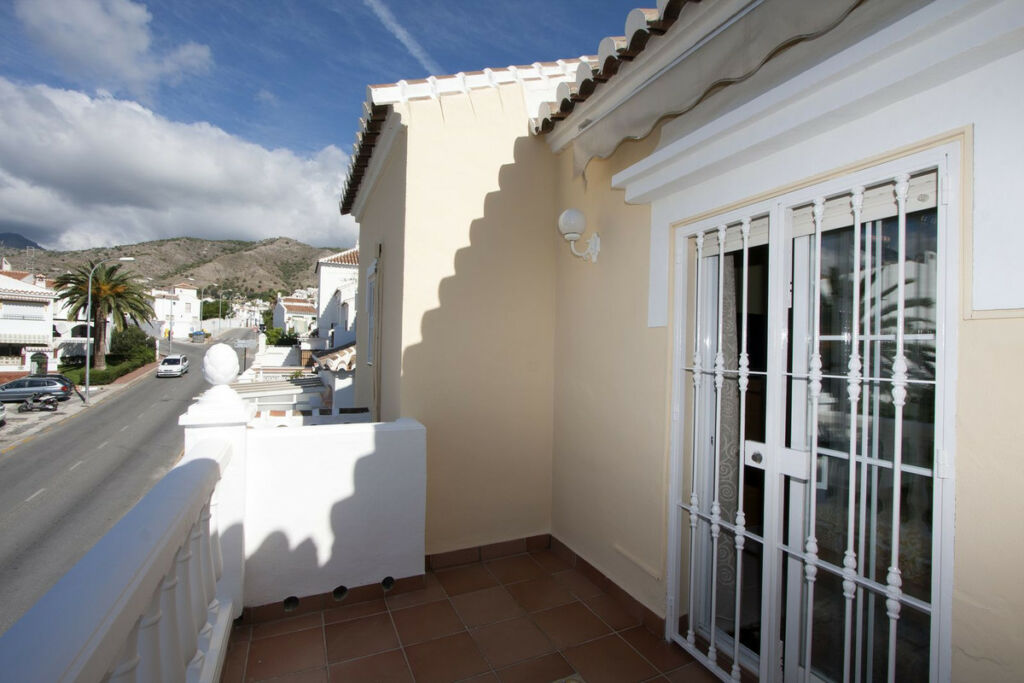 Townhouse Nerja Málaga - image 22