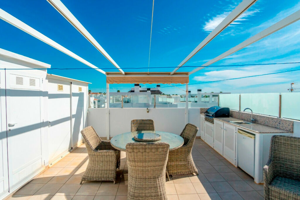 Penthouse Dona Pepa Alicante - image 24