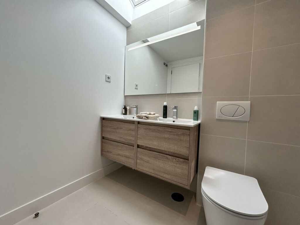 Penthouse Fuengirola Málaga - image 22