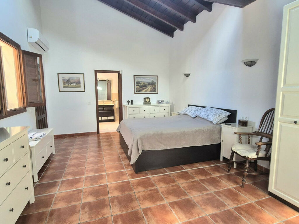 Detached Villa Coín Málaga - image 21