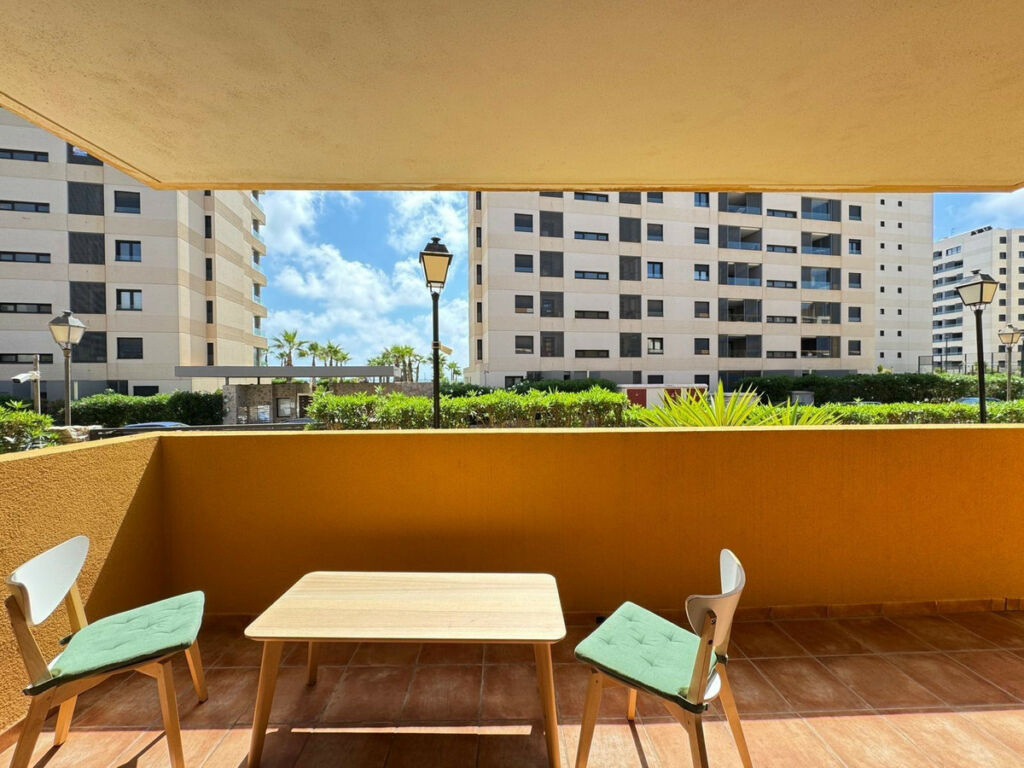 Middle Floor Apartment Torrevieja Alicante - image 22