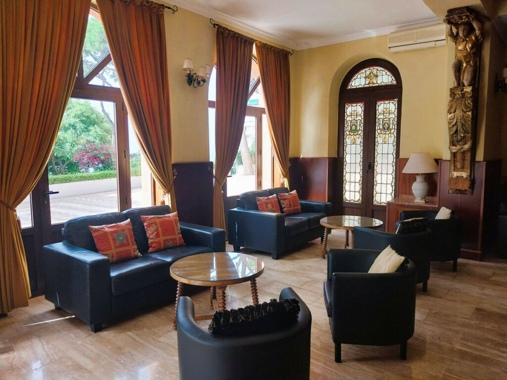 Middle Floor Apartment Calahonda Málaga - image 23