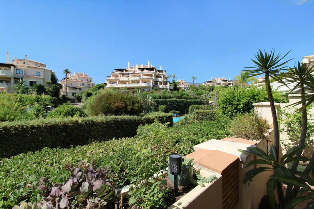 Ground Floor Apartment Benahavís Málaga - image 22