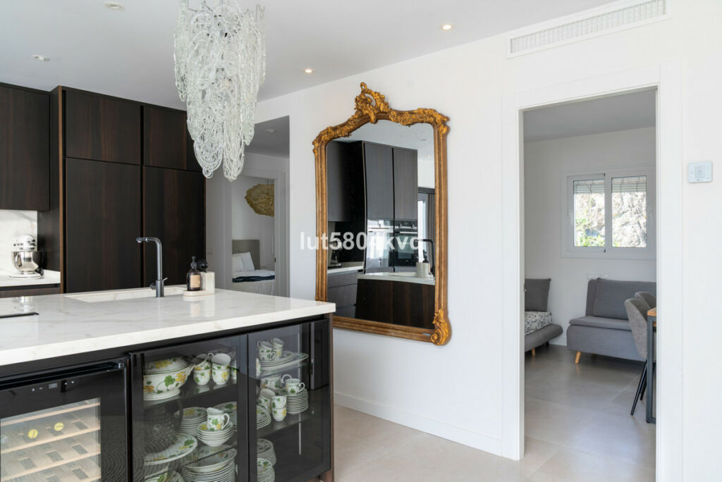Penthouse La Quinta Málaga - image 22