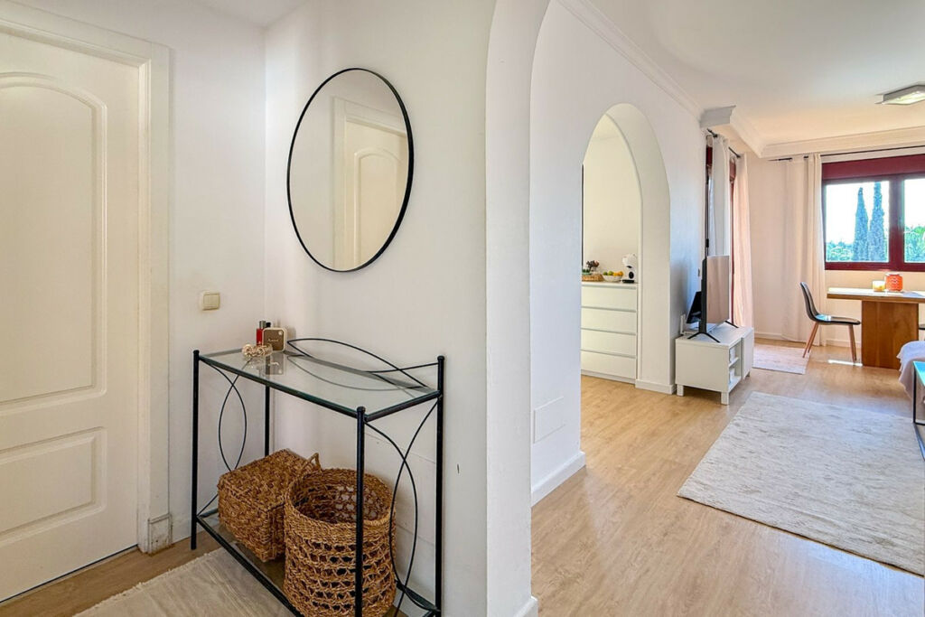 Top Floor Apartment El Paraiso Málaga - image 22