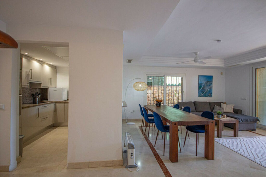 Semi-Detached House Riviera del Sol Málaga - image 22