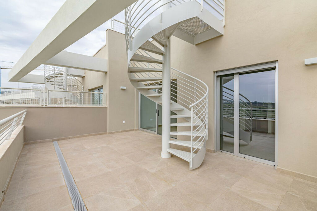 Penthouse Estepona Málaga - image 22