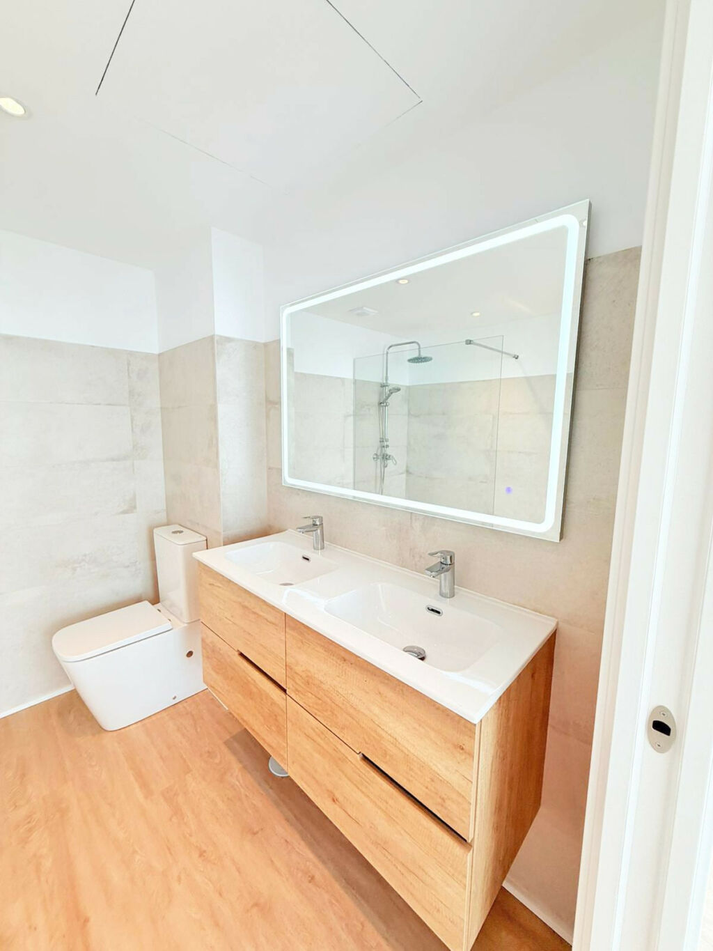 Middle Floor Apartment Estepona Málaga - image 22