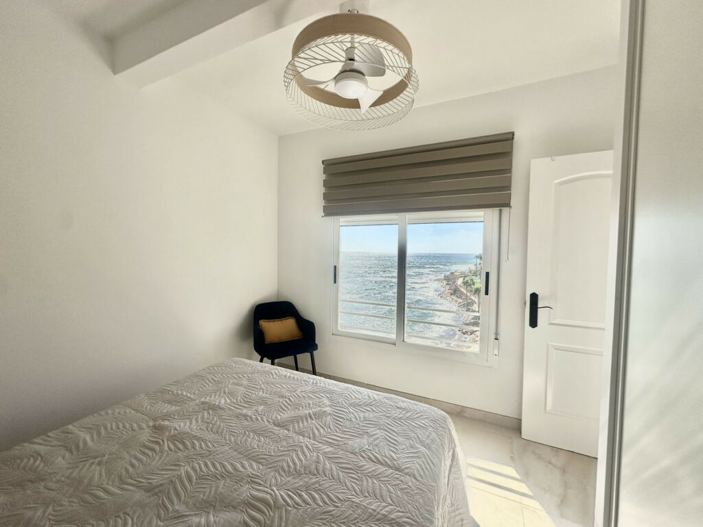 Middle Floor Apartment Calahonda Málaga - image 22
