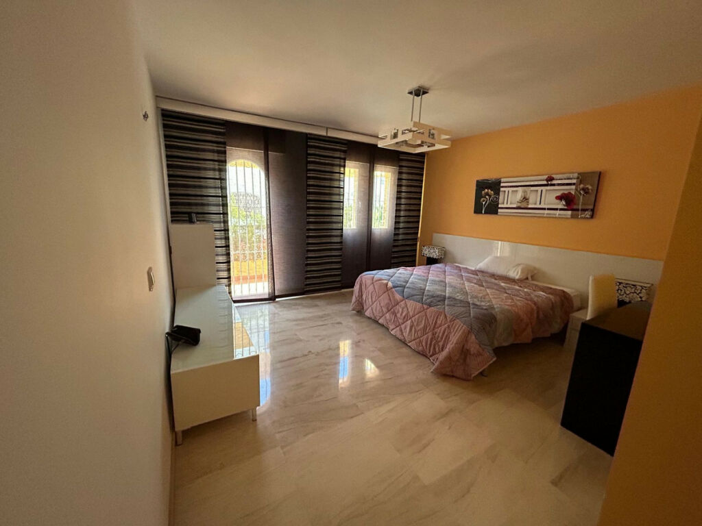 Ground Floor Apartment Elviria Málaga - image 22