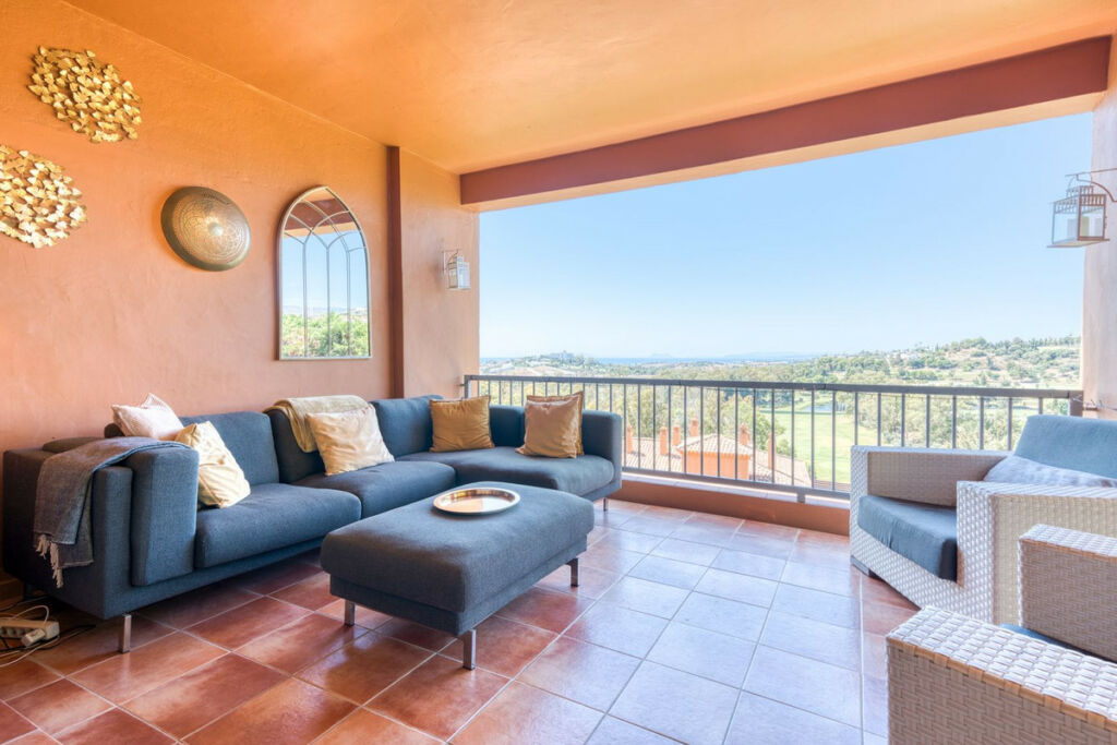 Middle Floor Apartment Estepona Málaga - image 22