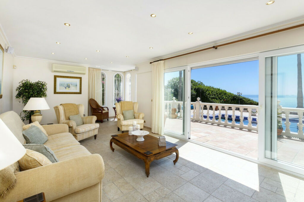 Detached Villa Marbesa Málaga - image 21