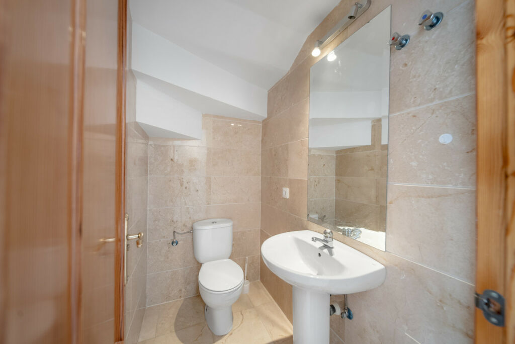 Penthouse Duplex Nueva Andalucía Málaga - image 22