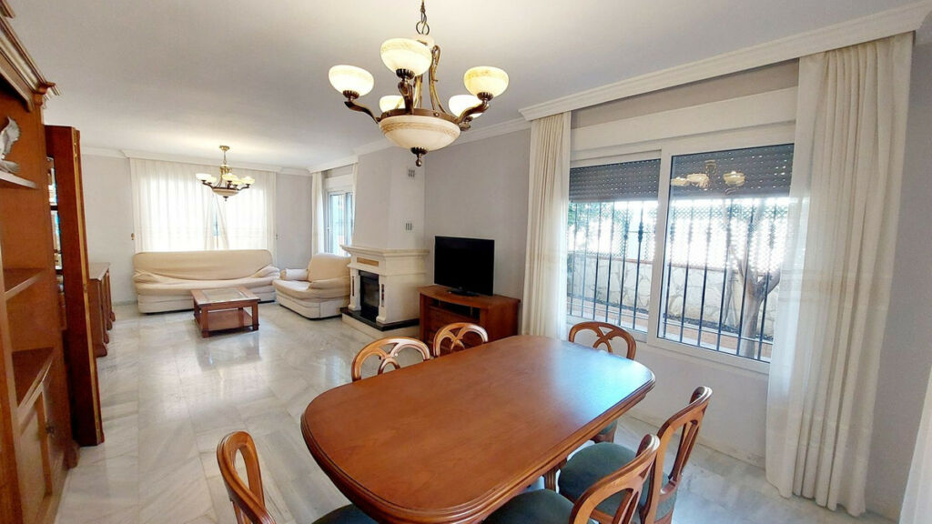 Townhouse Los Boliches Málaga - image 22