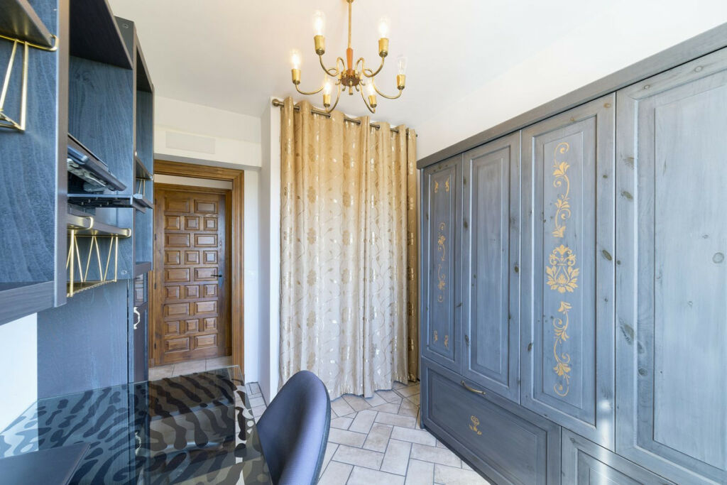 Detached Villa Fuengirola Málaga - image 22