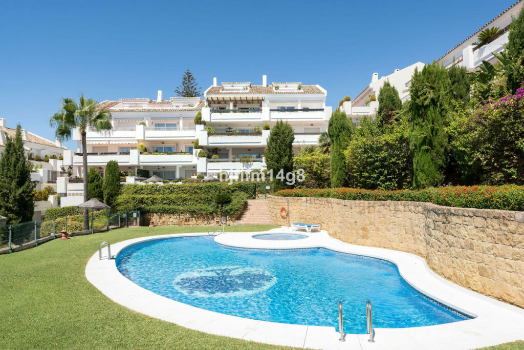 Penthouse Duplex Nueva Andalucía Málaga - image 22
