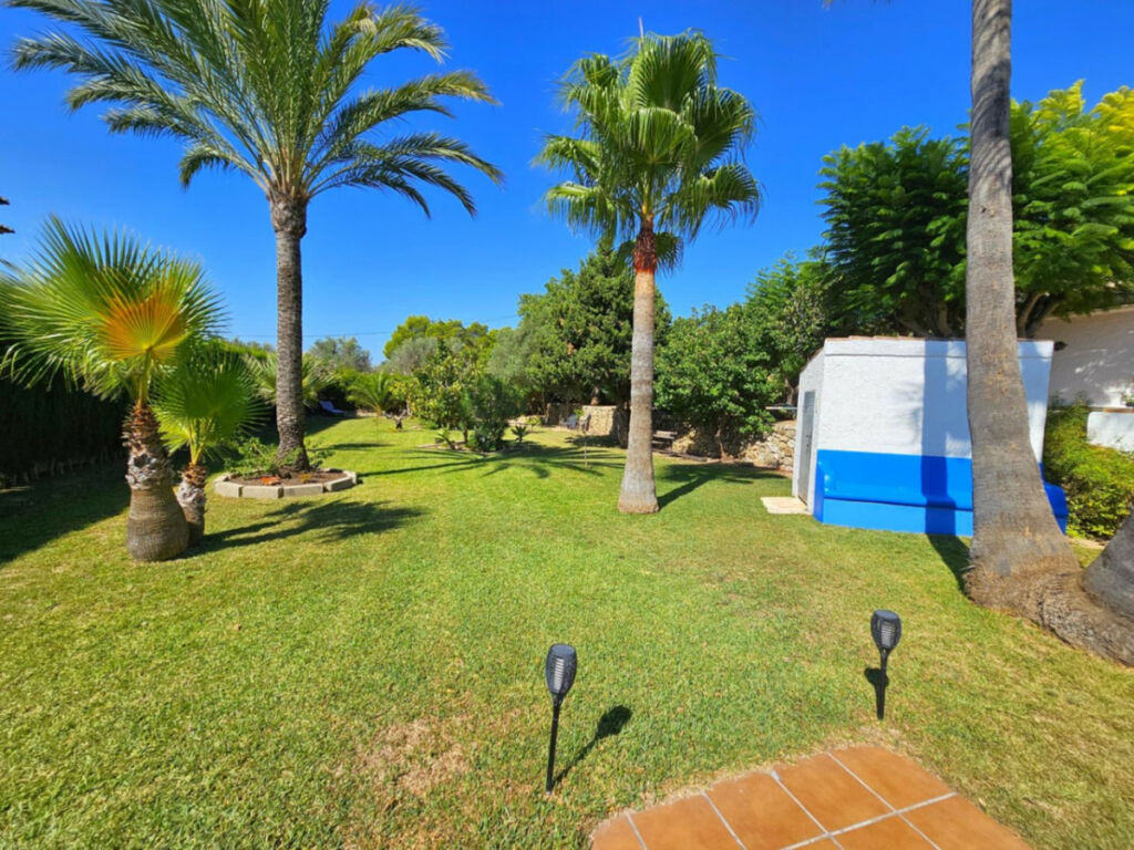 Detached Villa Javea Alicante - image 22