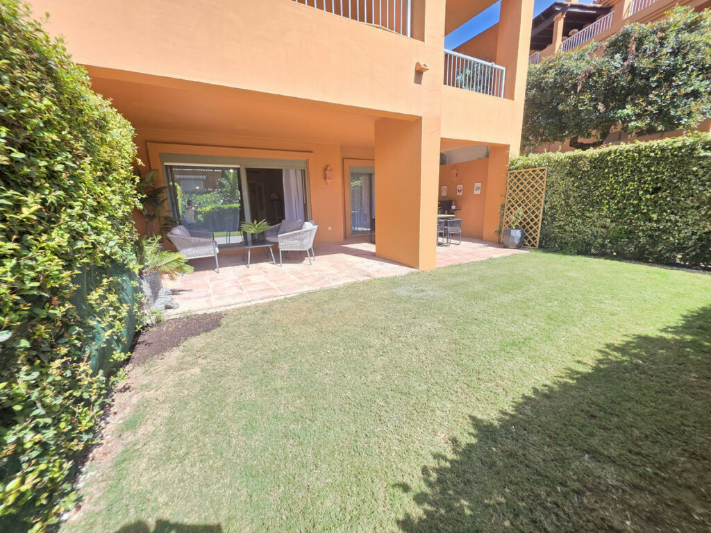 Ground Floor Apartment Estepona Málaga - image 22