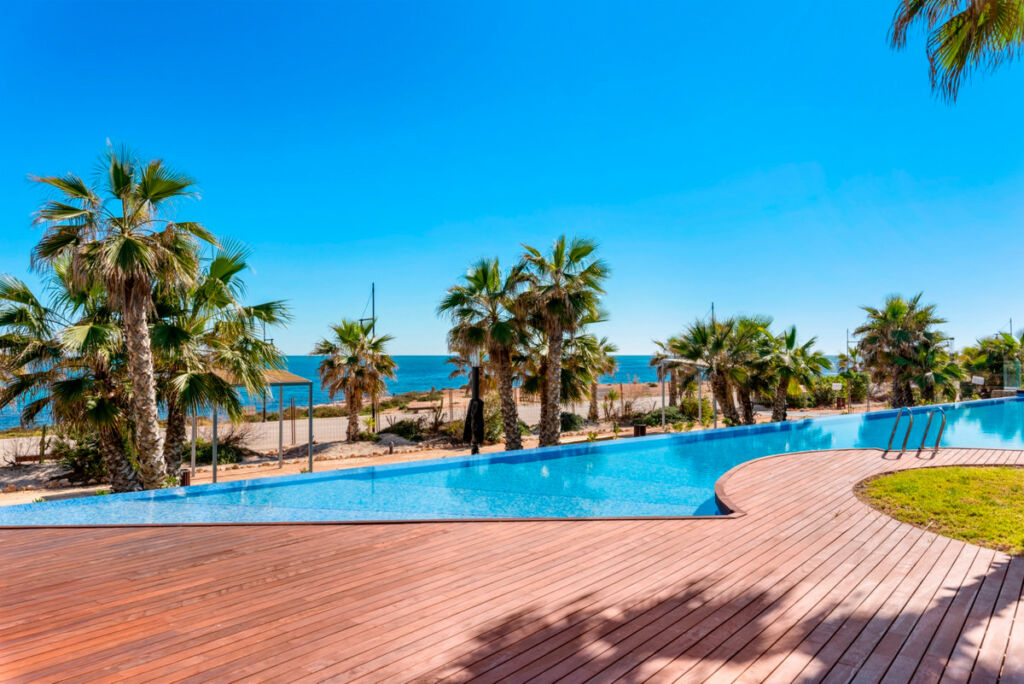 Middle Floor Apartment Punta Prima Alicante - image 22