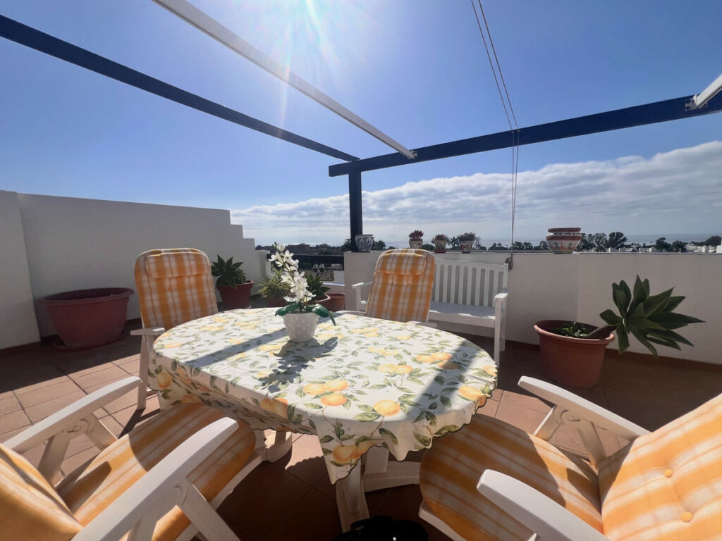 Penthouse Estepona Málaga - image 22