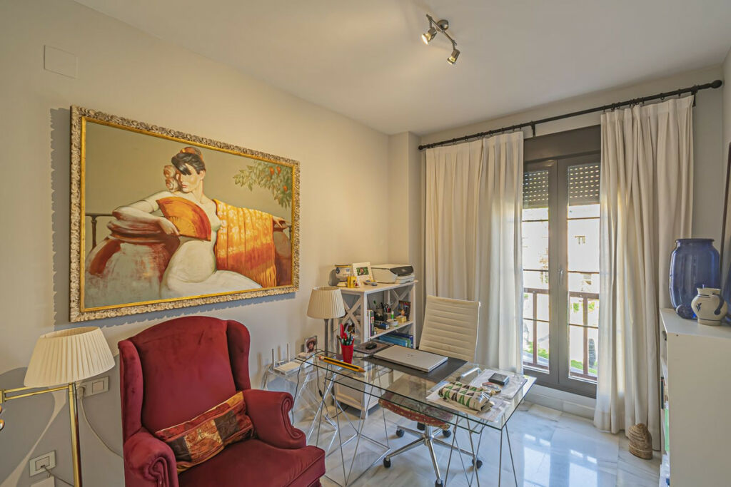 Middle Floor Apartment Hacienda del Sol Málaga - image 22