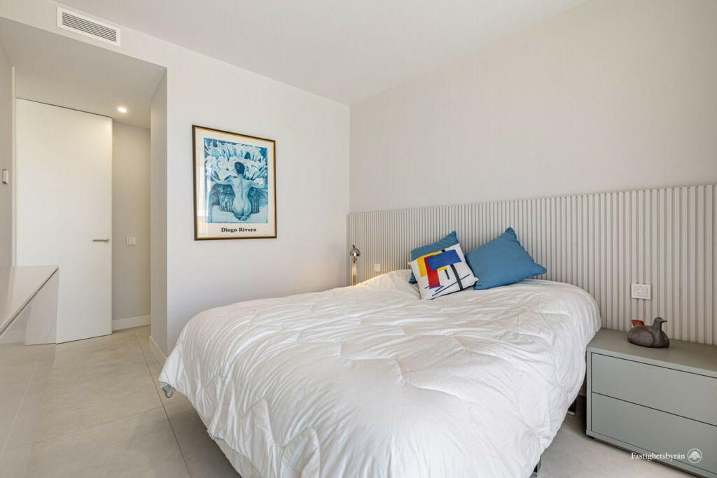 Middle Floor Apartment Estepona Málaga - image 22