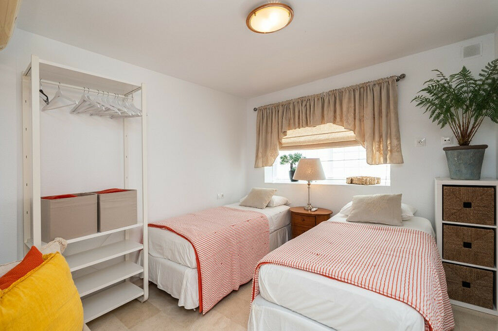 Townhouse Riviera del Sol Málaga - image 22