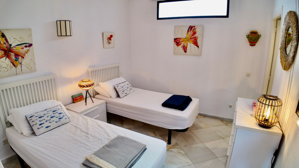 Ground Floor Apartment Benahavís Málaga - image 22